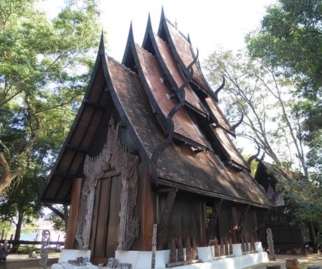 Baandam Museum (Thai for black house) 