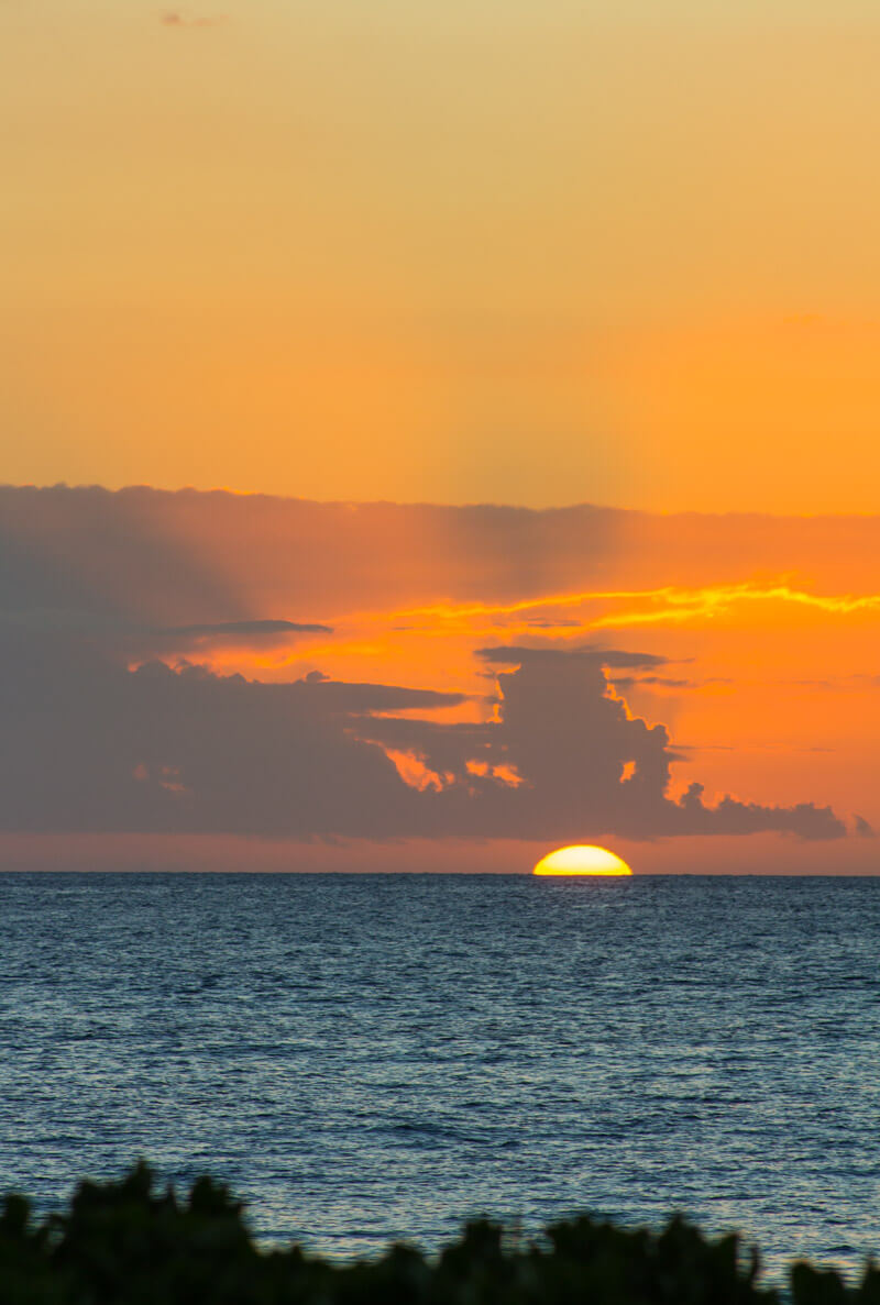 Sunset over Kaanapali Beach on the island of Maui in Hawaii