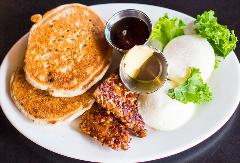 Lunch at Conscious Culture Cafe on the Big Island of Hawaii