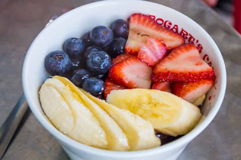 Acai bowl at Bogart's Espresso Bar - one of the best places to eat in Waikiki 