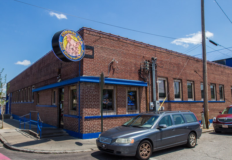 Central BBQ - one of the best places to eat Memphis BBQ