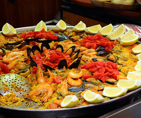 Paella Barcelona TourPal Tour guides