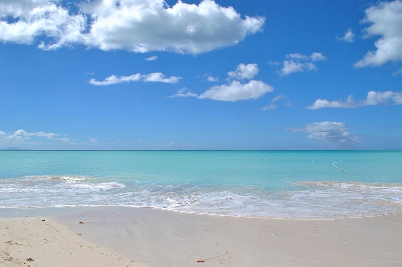 Turquoise water in Antigua