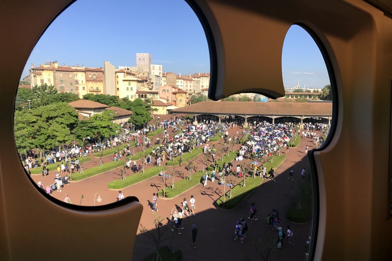 Tokyo Disney and Disney Sea