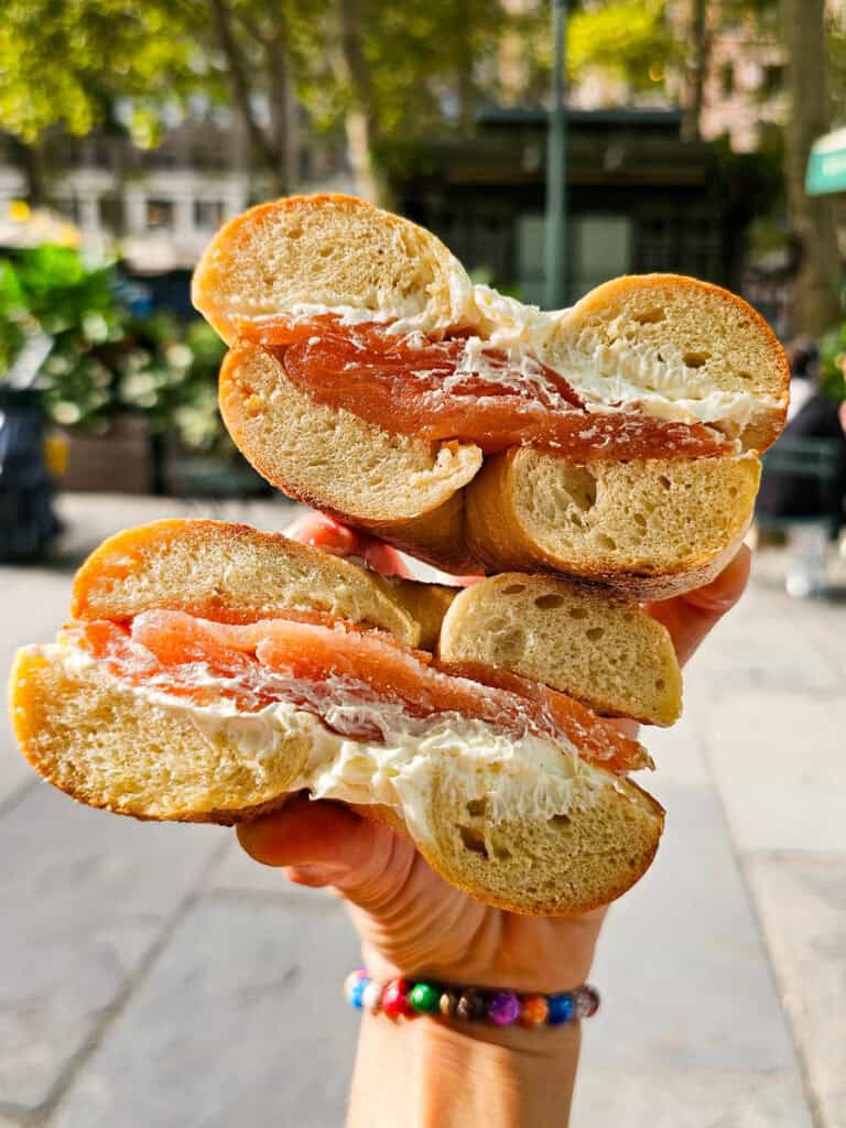 smoled salmon and cream cheese bagel