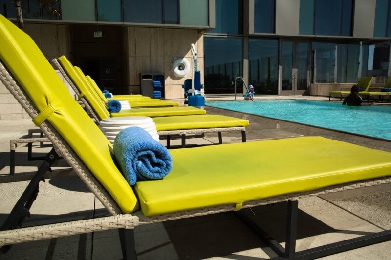 Hotel Indigo pool and lounge chairs