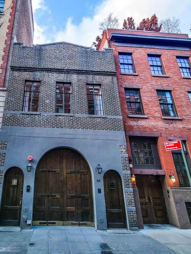 exterior of taylor swift carriage house rental on cornelia st