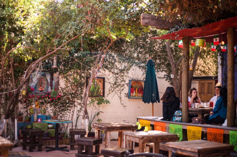 cantina alley mexican restaurant outdoor seatingsacramento