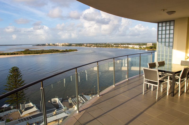 Monaco Apartments with view over river mouth