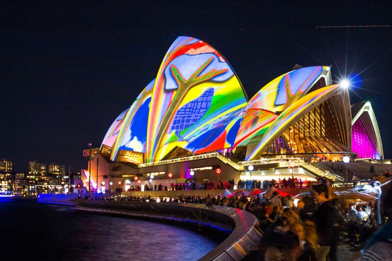 light projections on sydney opera house